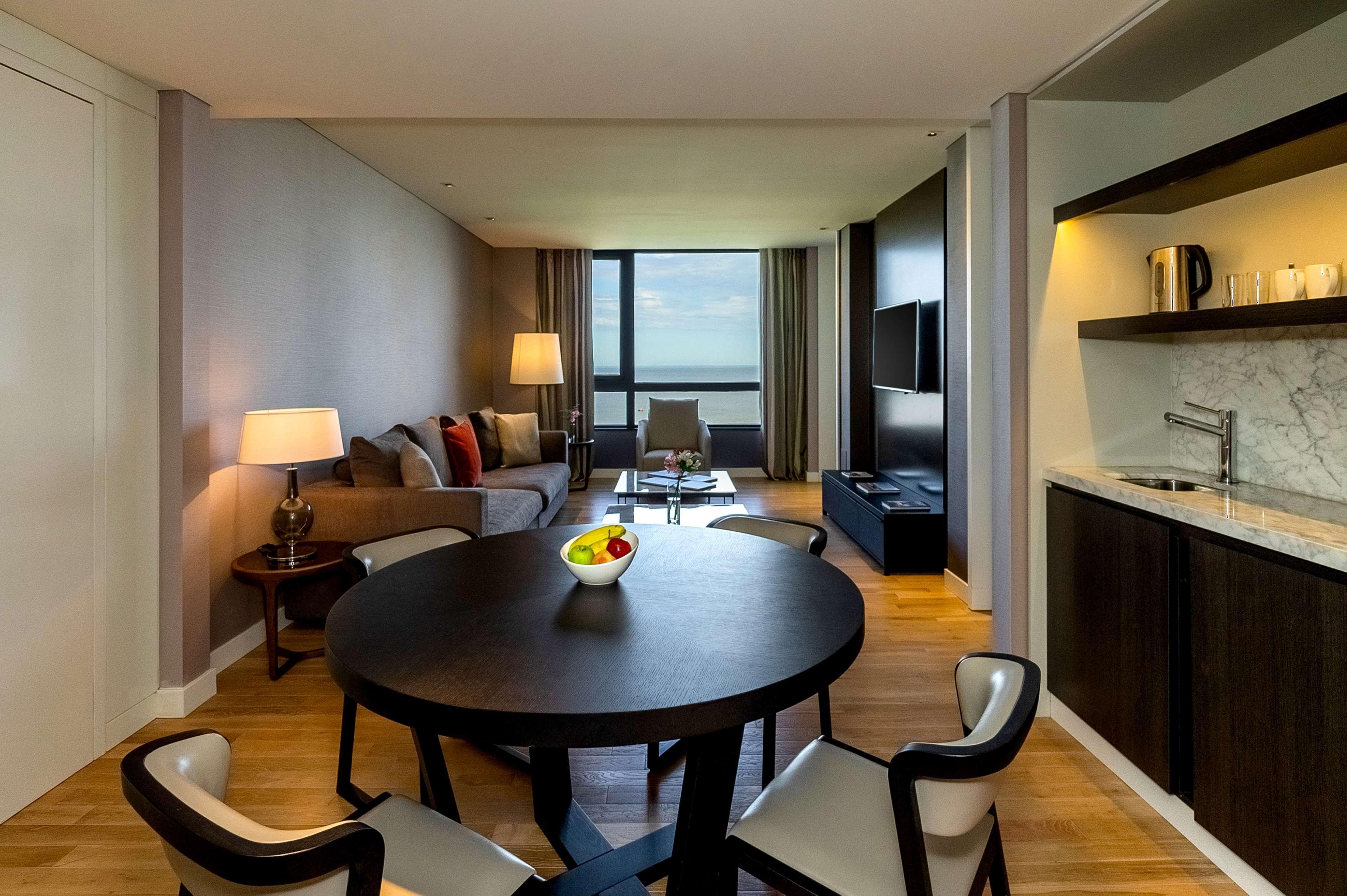 Hotel Hyatt Centric Montevideo Exterior foto A suite at the hotel