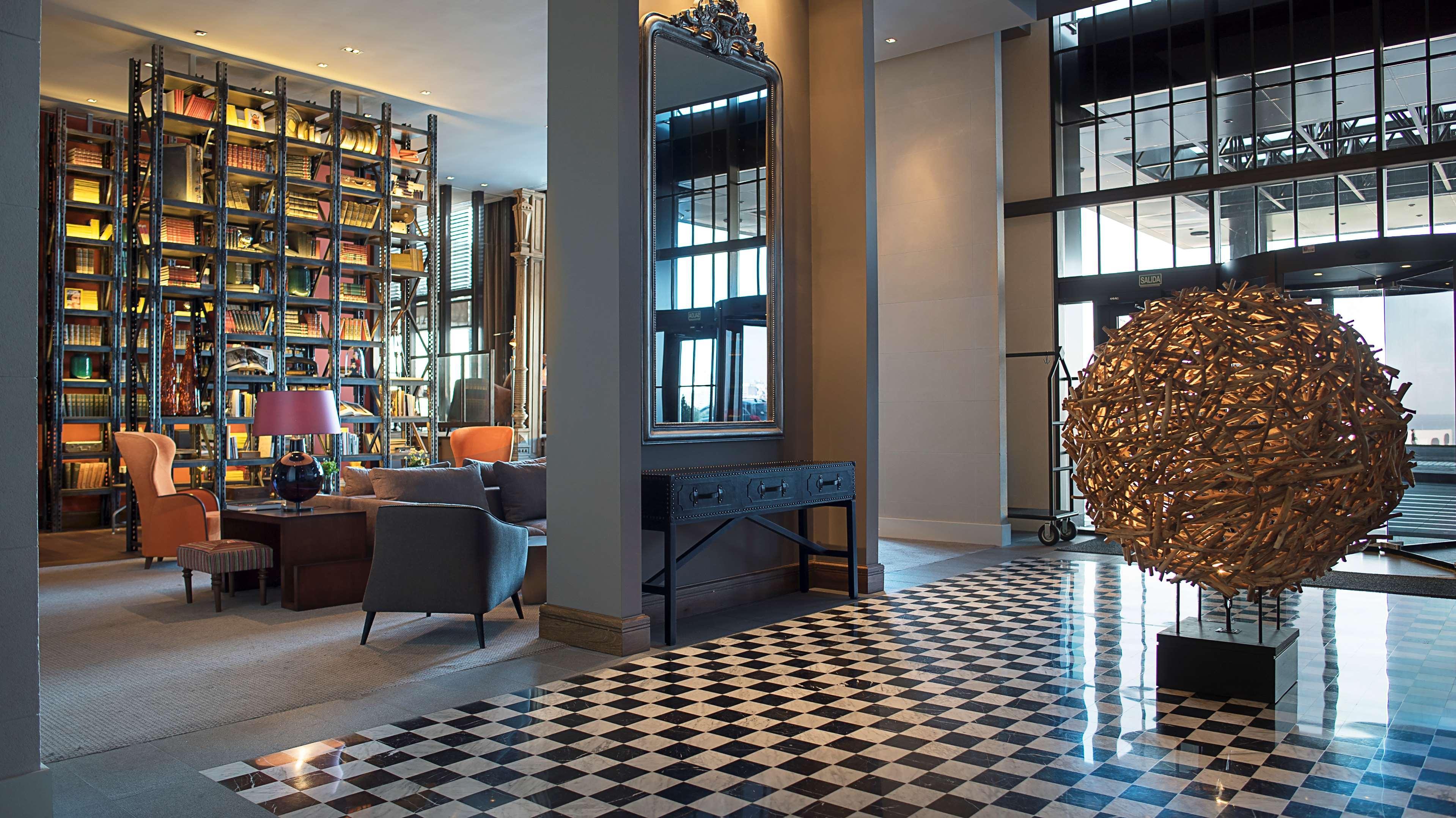 Hotel Hyatt Centric Montevideo Exterior foto The lobby of the hotel